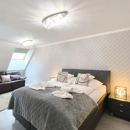 Sunshine Boutique Apartment Heviz